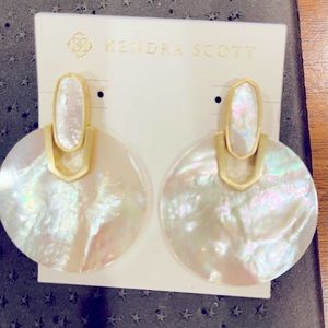 Kendra Scott Didi Ivory  MOTHER OF PEARL Gold NEW